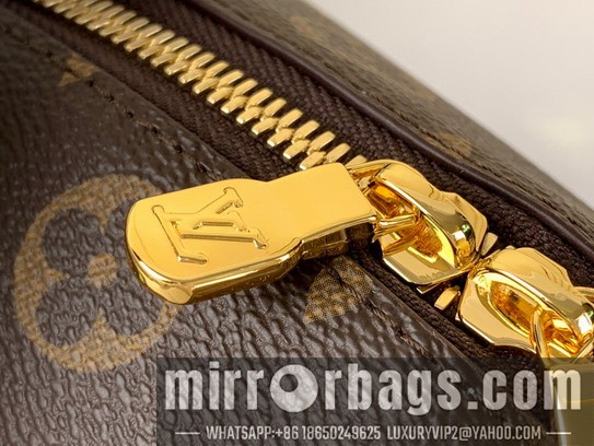 LV Bags M14891 18x9x27cm gf