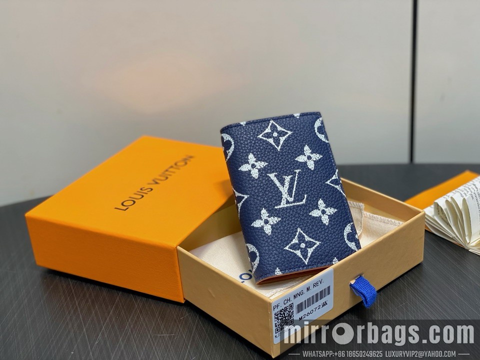 LV Bags M26072 11.1x1x7.5cm gf5
