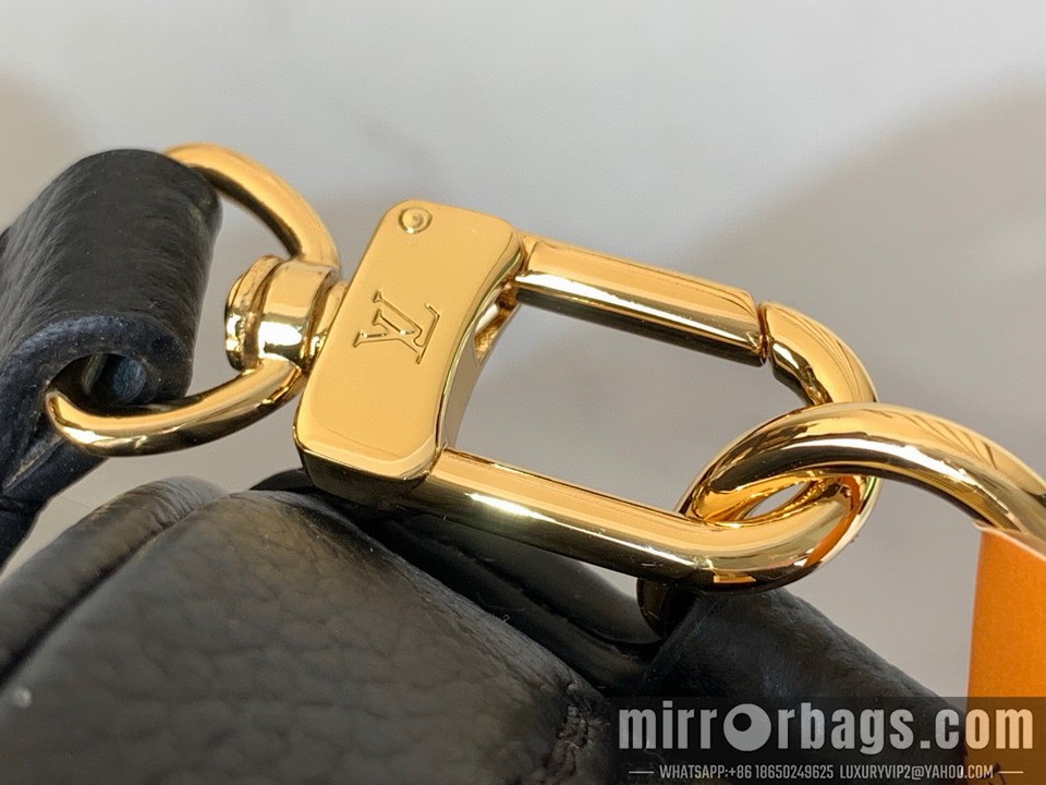 LV Bags Tiny m25518 13x6x19cm gf