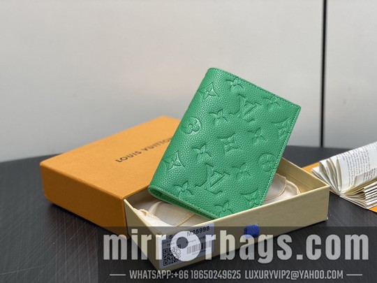 LV Bags Multiple M25988 10x14x2.5cm gf