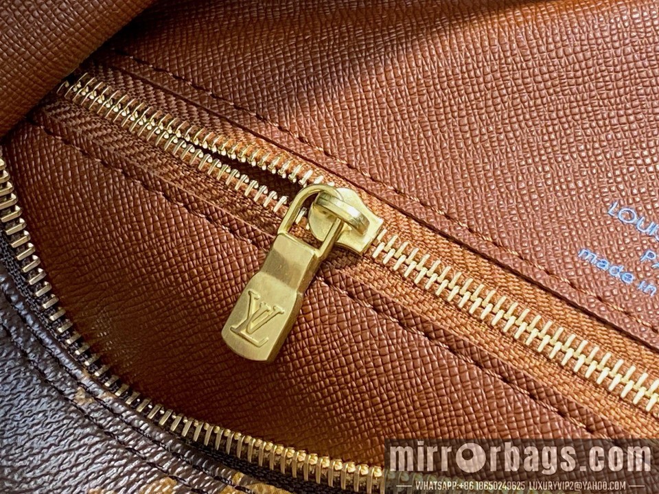 LV Bags Boulogne M51260 23x35x10cm gf