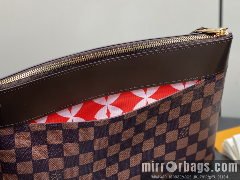 LV Bags Voyage M40813 32x21x8cm gf