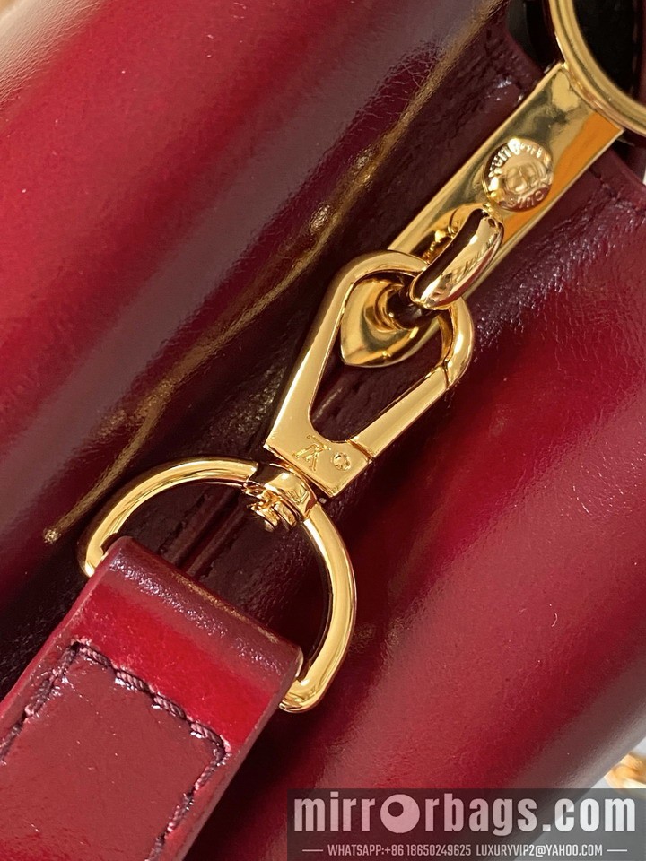 LV Bags Cap M25473 26.5x14x8cm gf