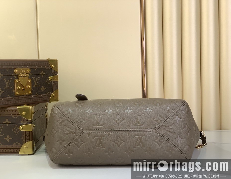 LV Bags All In m25890 22x15x40cm gf