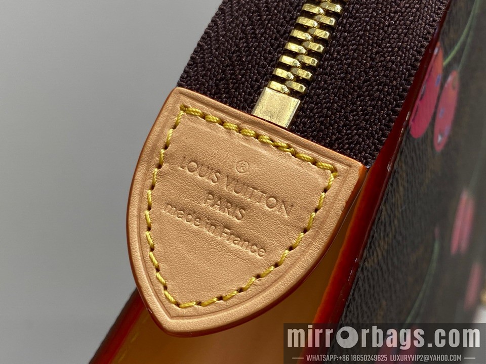 LV Bags M14372 25x5.5x20cm gf