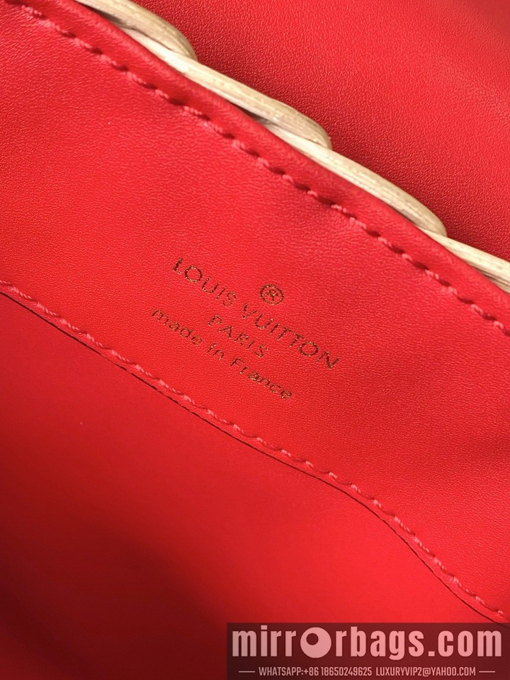 LV Bags Cap M48865 18x27x9cm gf3