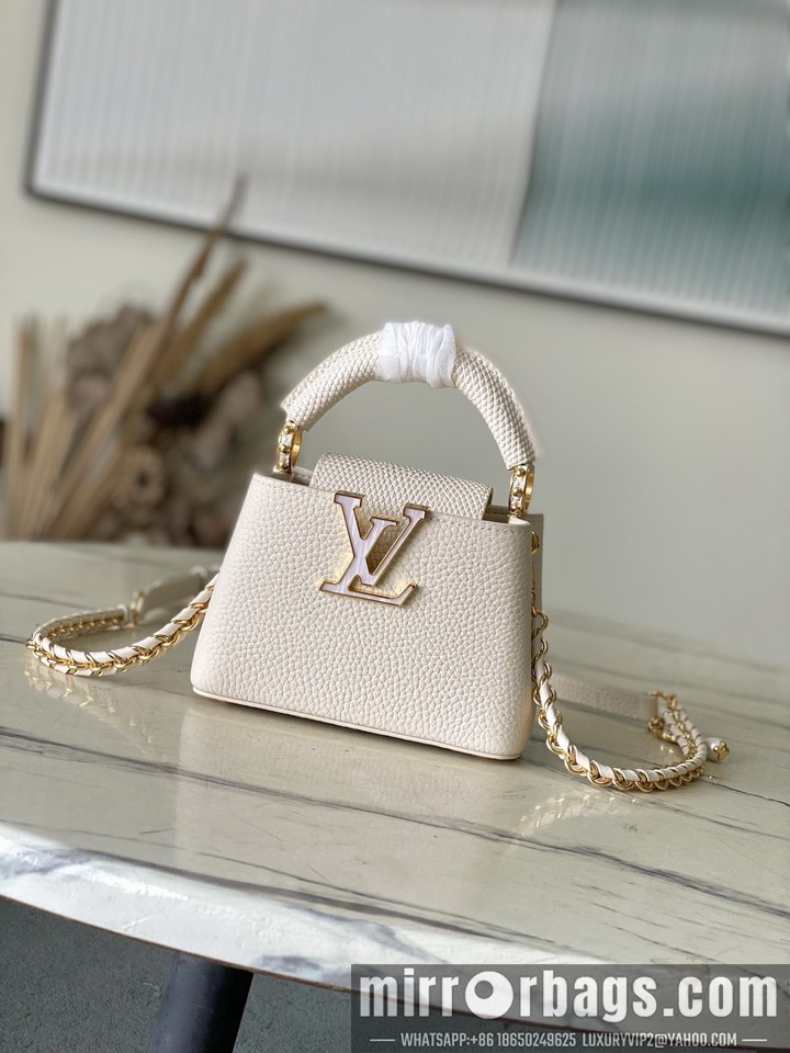 LV Bags Cap M25611 16.3x11x6.5cm gf
