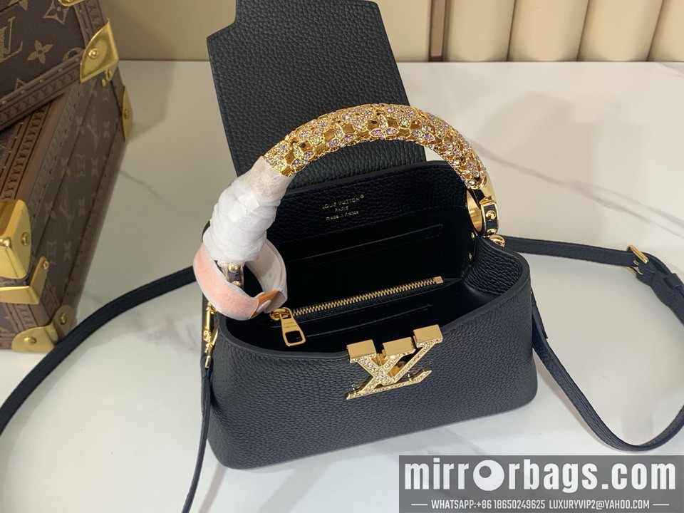 LV Bags Cap m14177 13.6x8x21cm gf1
