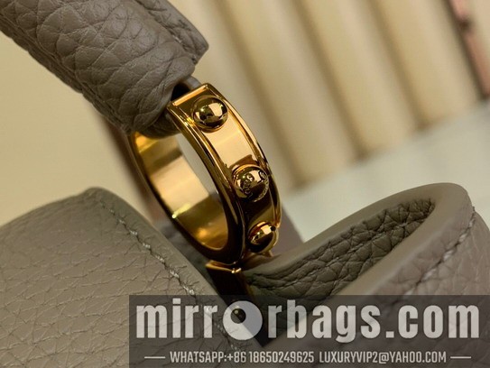 LV Bags Cap m12938 14x8x21cm gf1