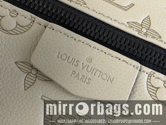 LV Bags Pulse M14912 17x11x26.6cm gf