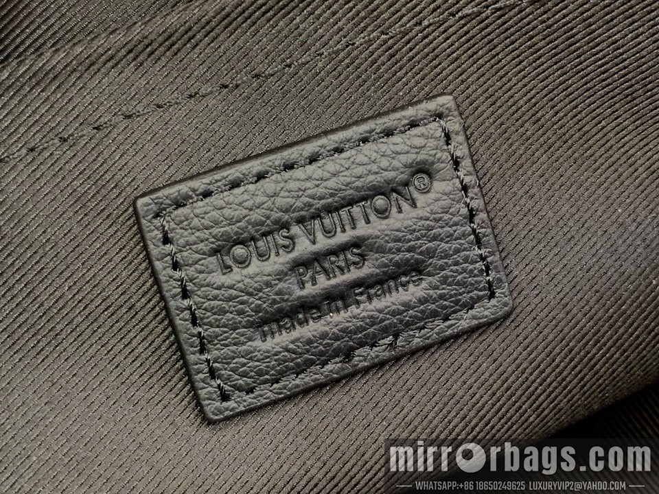 LV Bags Trocadero M26737 13x6.5x20cm gf