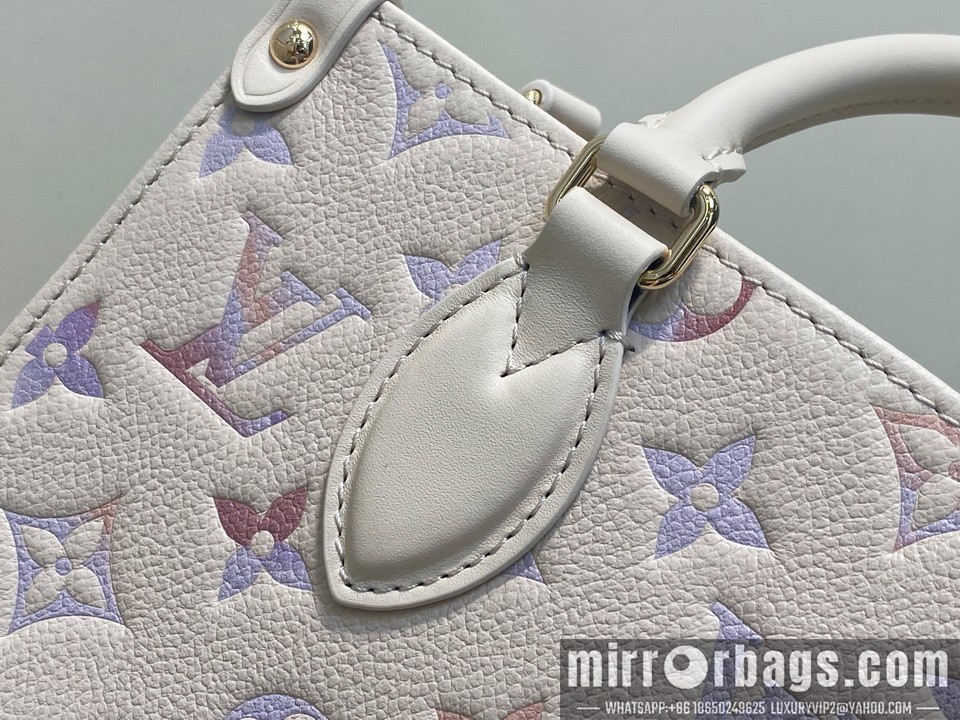 LV Bags On M25770 19x11.5x25cm gf