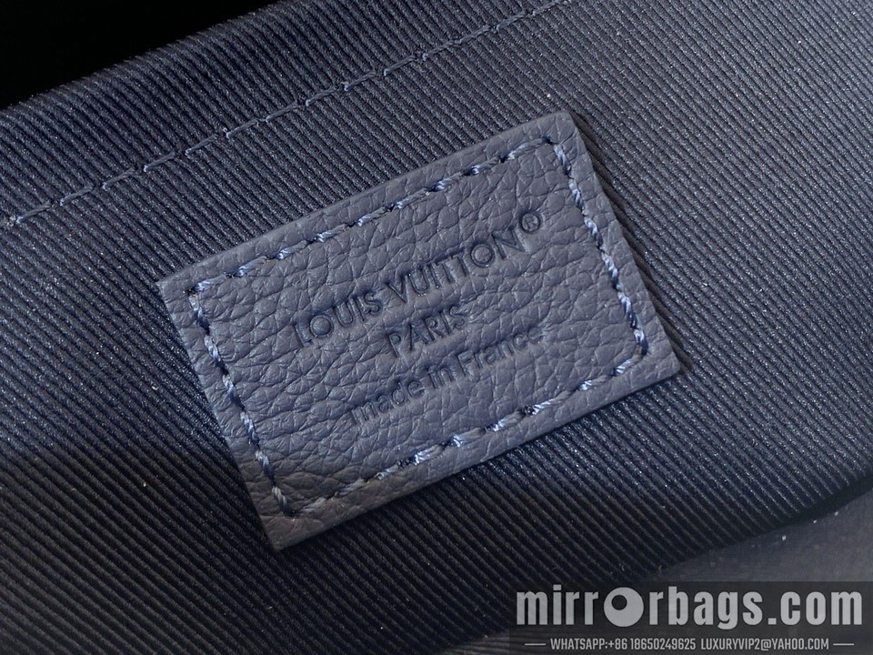 LV Bags Boarding m15260 18x9x24cm gf