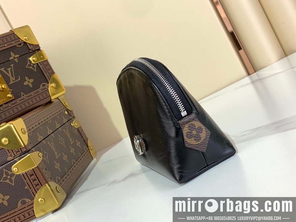 LV Bags M15206 17x6x24cm gf