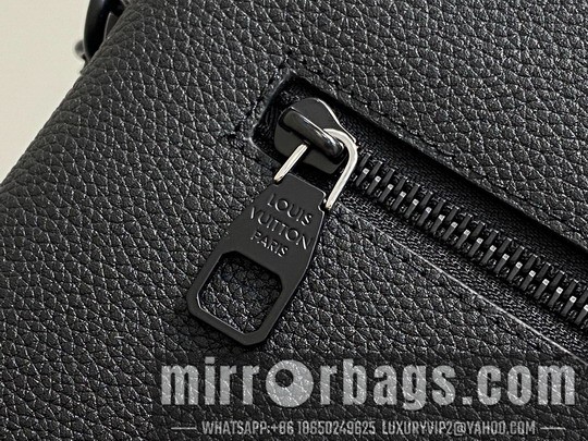 LV Bags Aerogram M25955 30x22x5cm gf