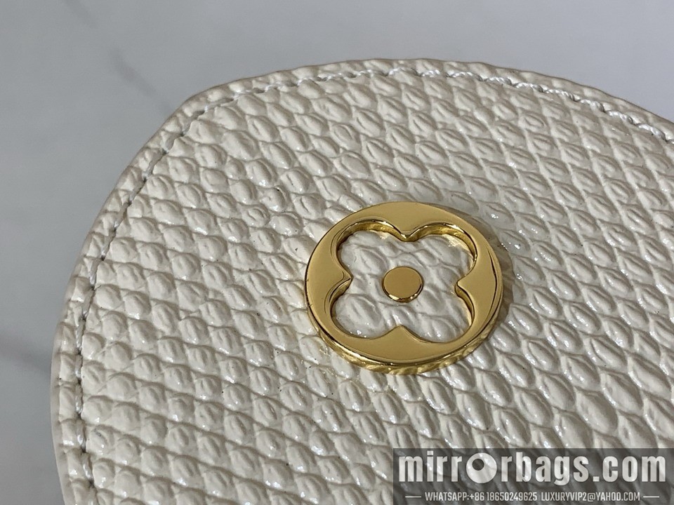 LV Bags Cap m48865 17.3x9x27cm gf