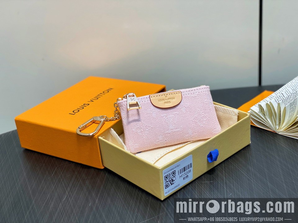 LV Bags M13208 12x7x1.5cm gf