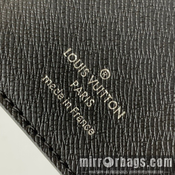 LV Bags R20005 14.5x2x10cm gf