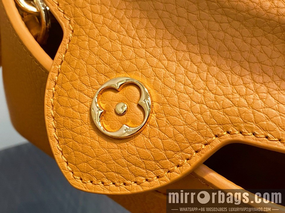LV Bags Cap M23703 21x13.6x8cm gf