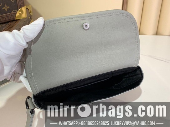 LV Bags Pulse m12636 16x5x22.5cm gf