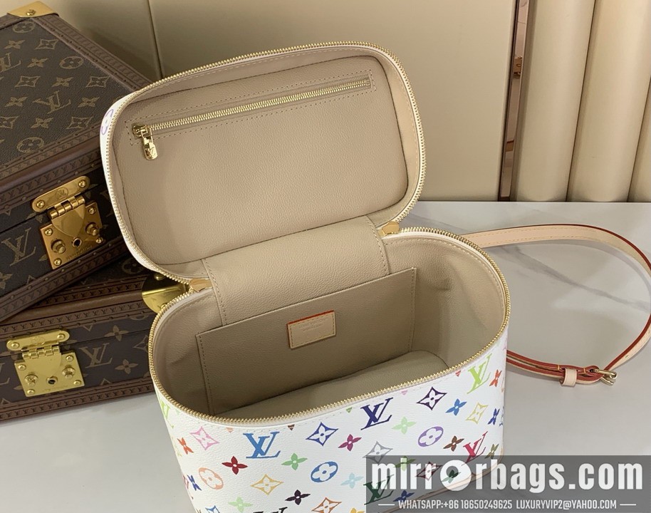 LV Bags Nice M42265 24x18x14.5cm gf