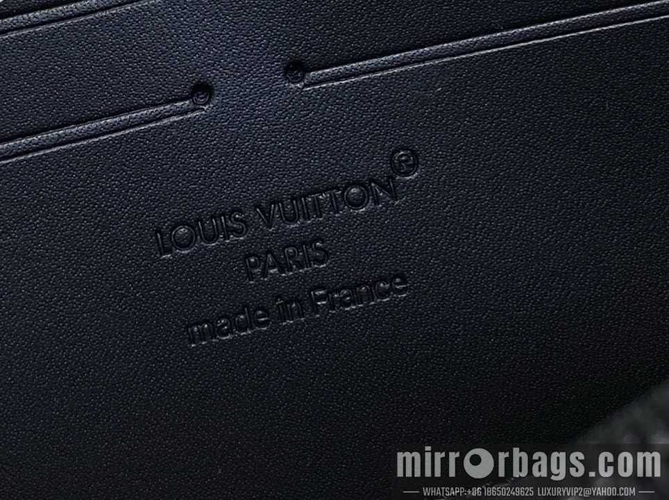 LV Bags Zippy M25959 21x2.5x10cm gf