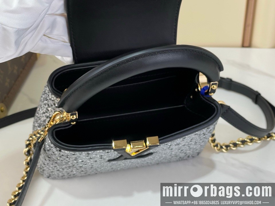 LV Bags Cap M83088 12x8x22cm gf1
