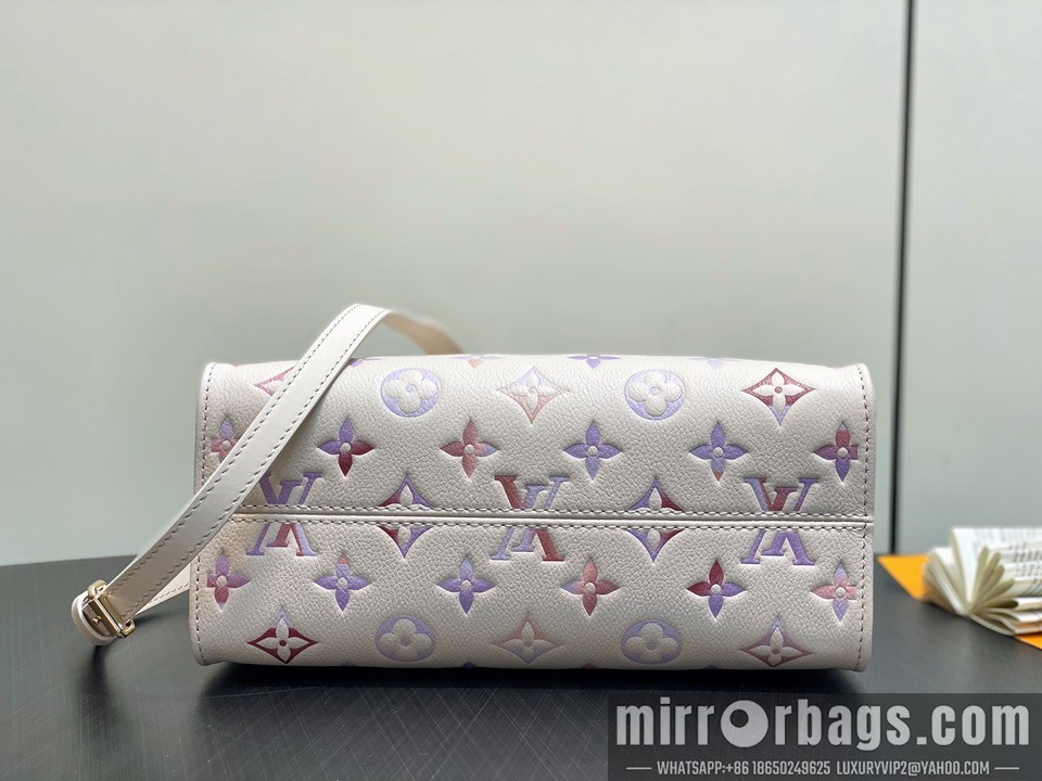 LV Bags On M25770 19x11.5x25cm gf
