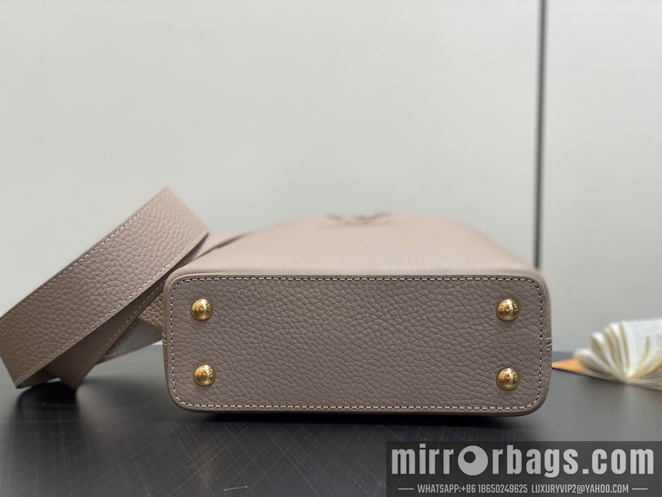 LV Bags Cap M56071 21x14x8cm gf1