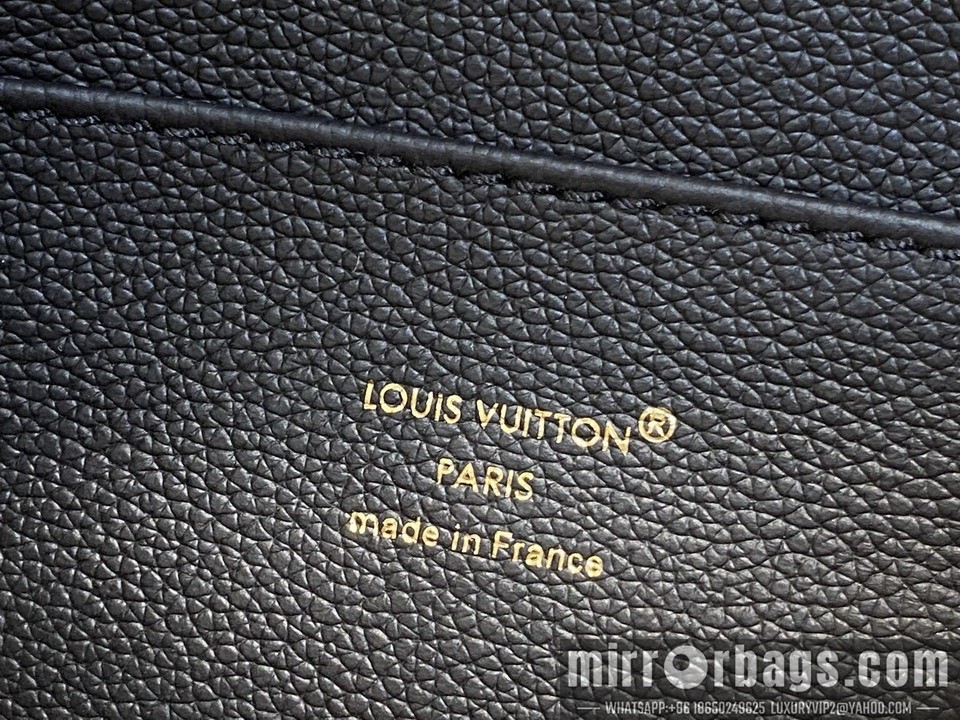 LV Bags Cap M14370 33x24x12cm gf