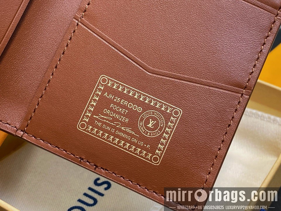 LV Bags M26072 11.1x1x7.5cm gf5