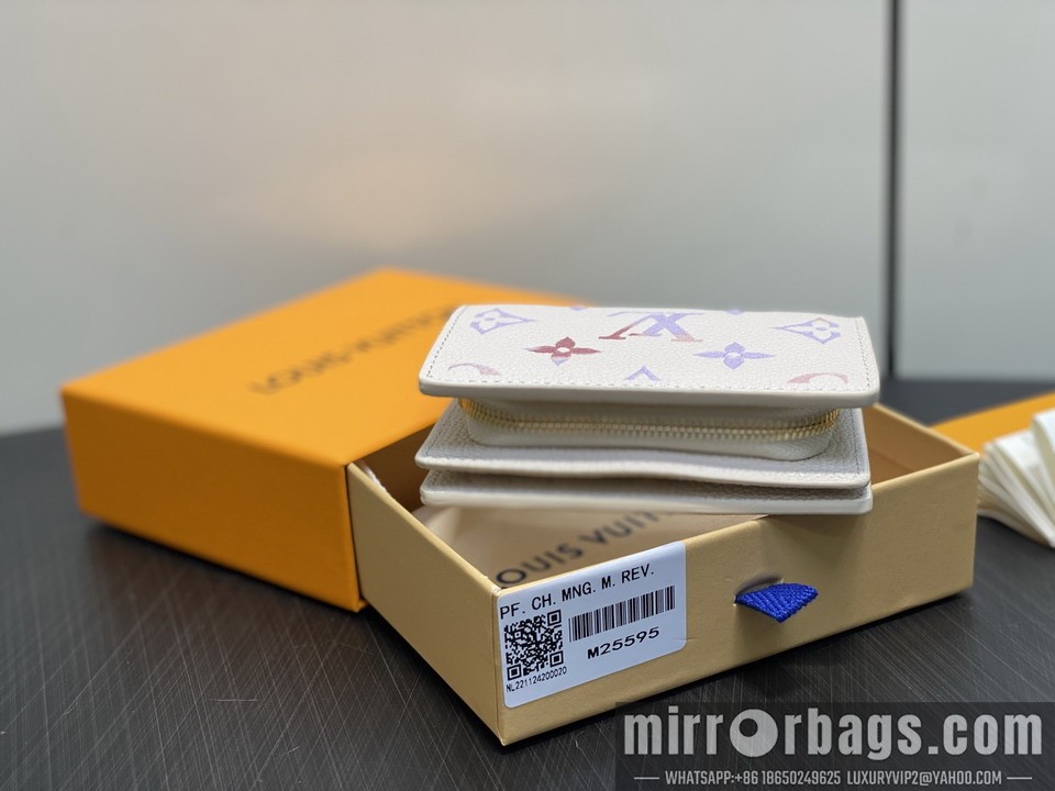 LV Bags Claire M25595 11x8.5x3.5cm gf