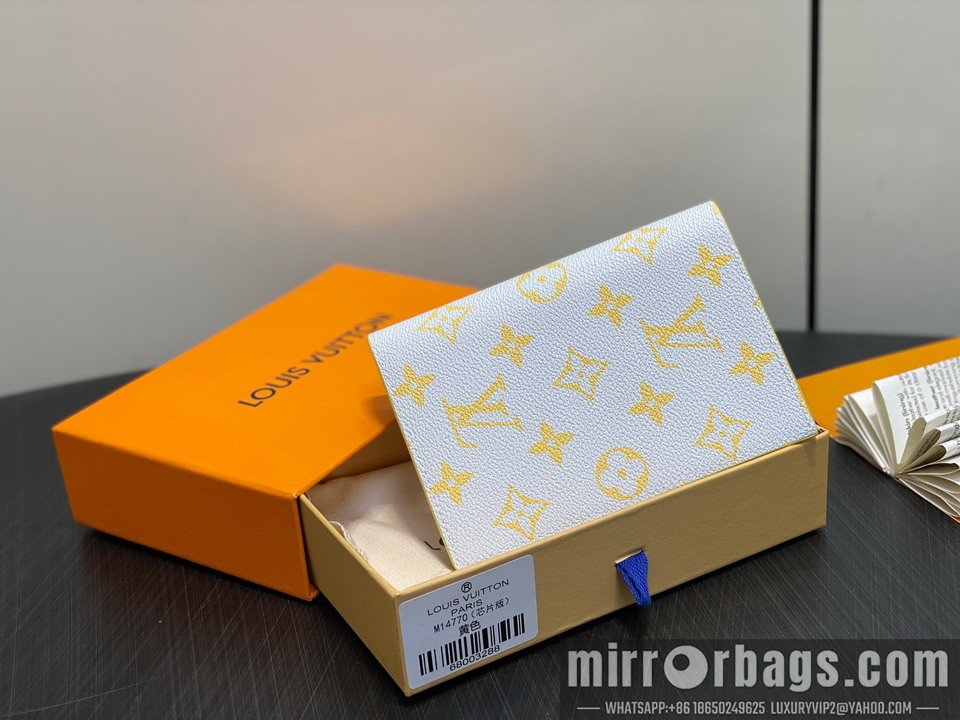 LV Bags M14770 10x14x2.5cm gf1