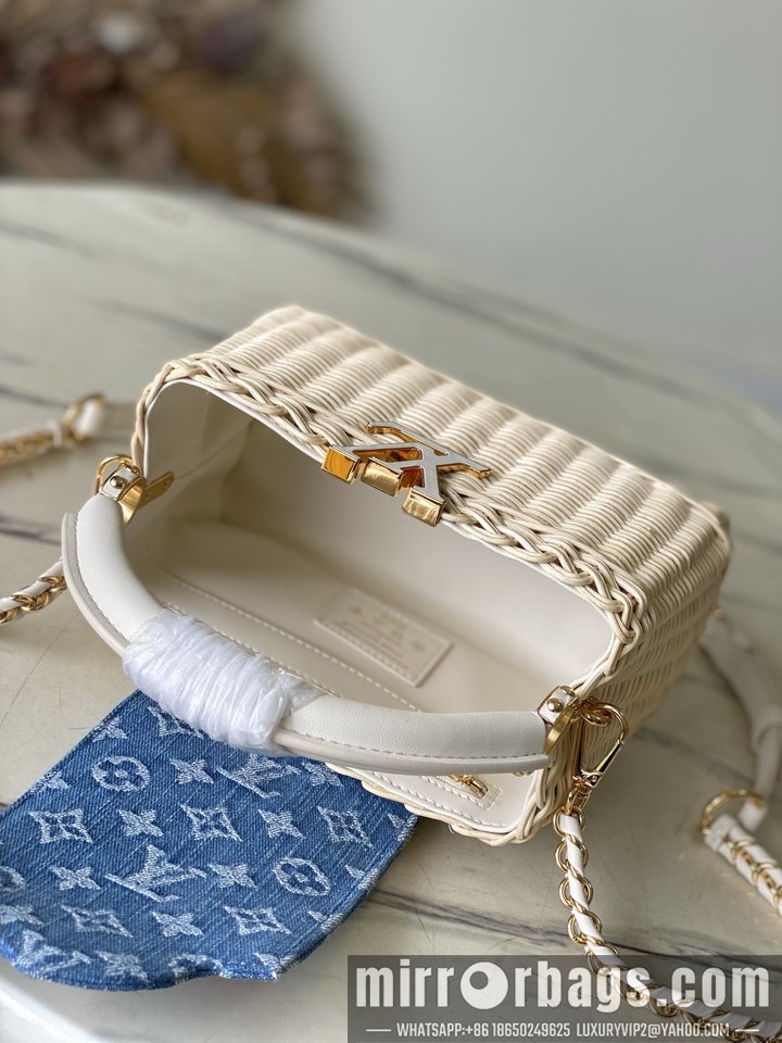 LV Bags Cap M14295 21x13.6x8cm gf1
