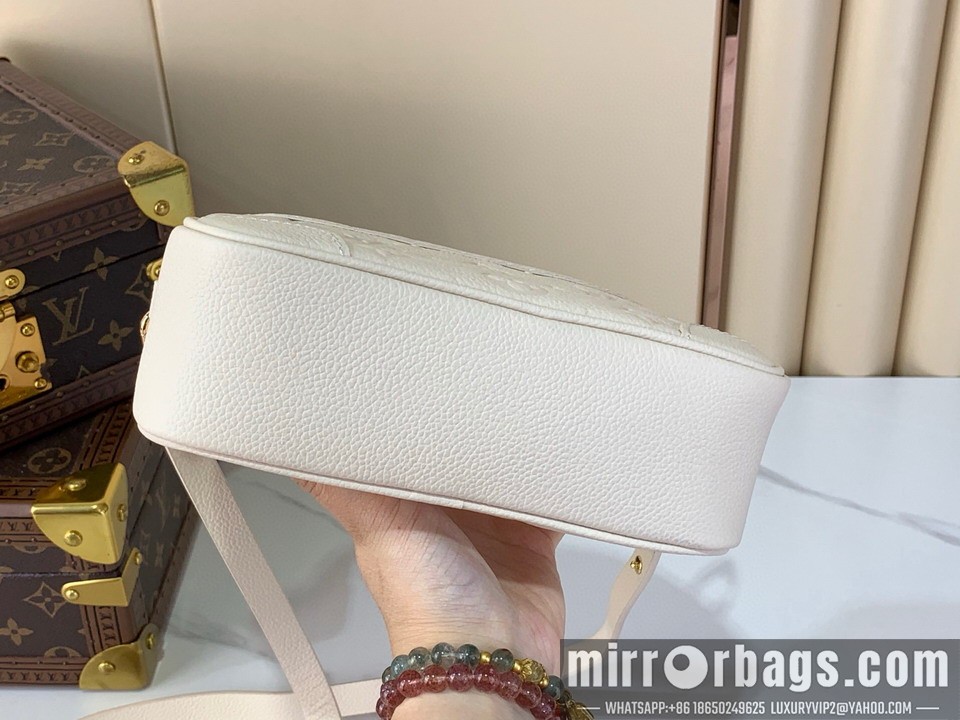 LV Bags Tiny m26509 13x6x19cm gf