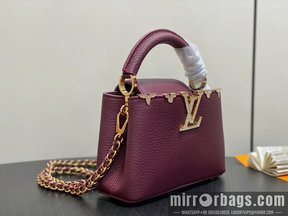 LV Bags Cap M48865 21x14x8cm gf6