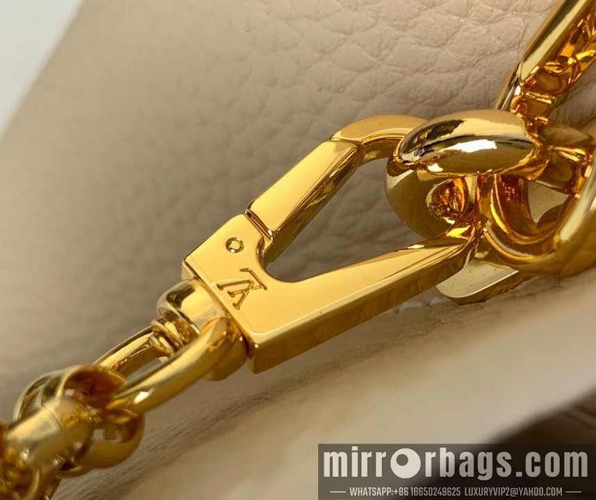 LV Bags Cap m25461 17.3x9x27cm gf