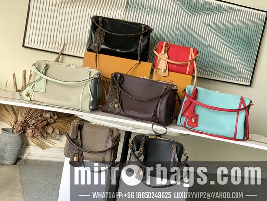 LV Bags M13667 25x15x18cm gf