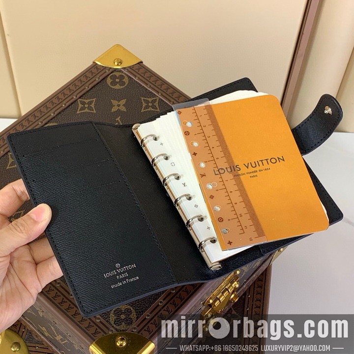 LV Bags R20005 14.5x2x10cm gf12