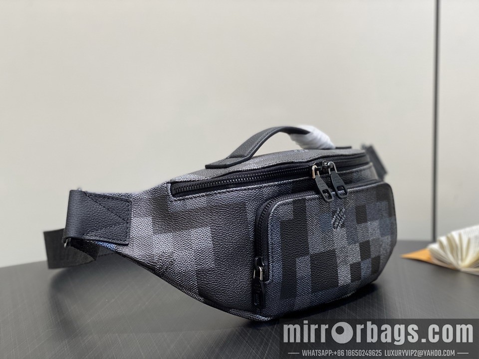 LV Bags Rush M14920 15x8x30cm gf