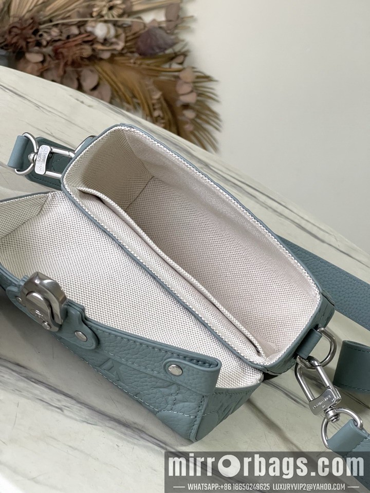 LV Bags Soul Trunk M13870 19x15x7cm gf