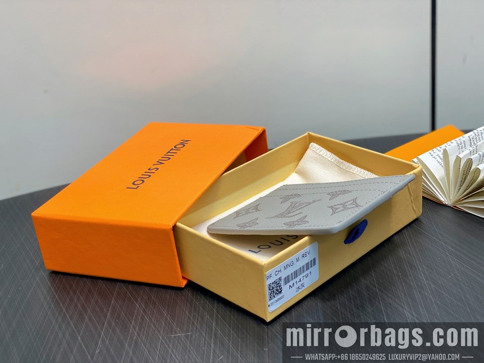 LV Bags Double M14791 11x7x1.5cm gf