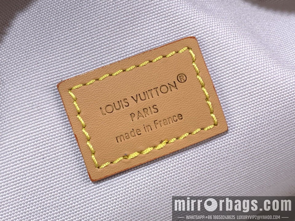 LV Bags Bumbag M27152 30x15x8cm gf