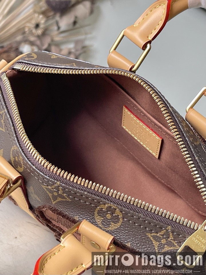 LV Bags Keell M15428 15x11x25cm gf