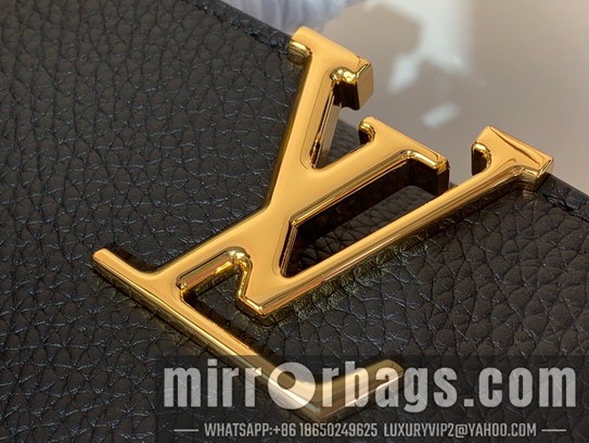LV Bags Cap m12938 14x8x21cm gf2