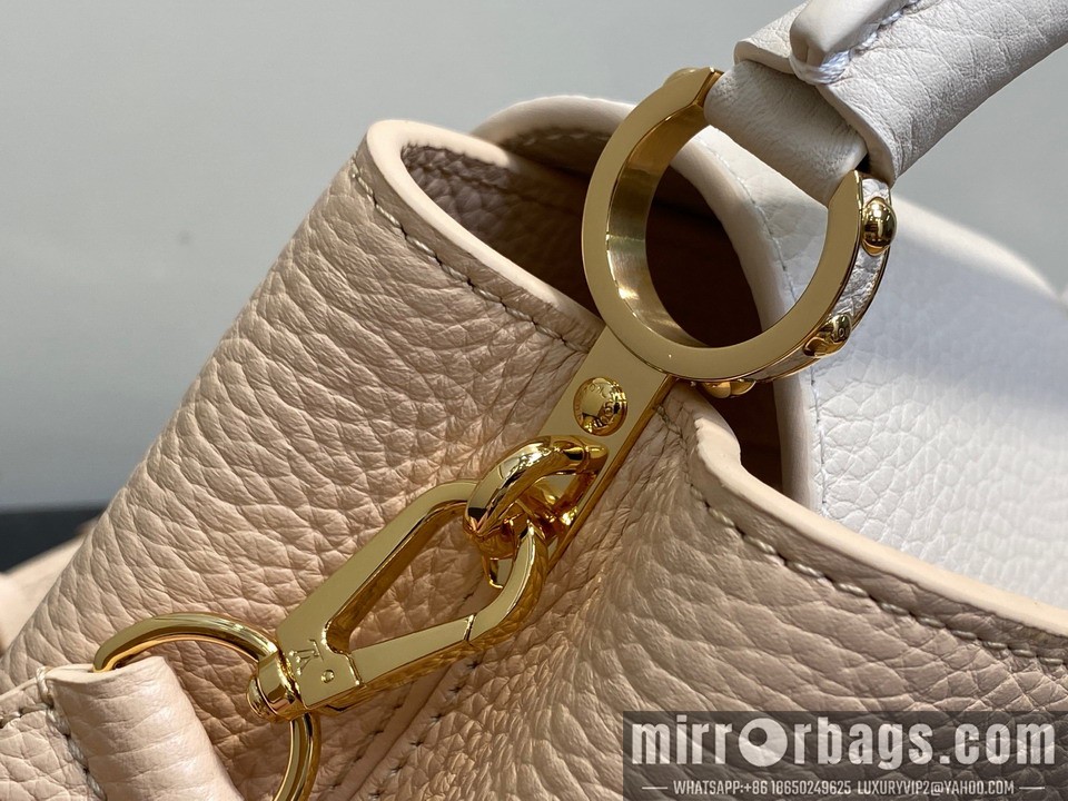 LV Bags Cap M25461 21x14x8cm gf