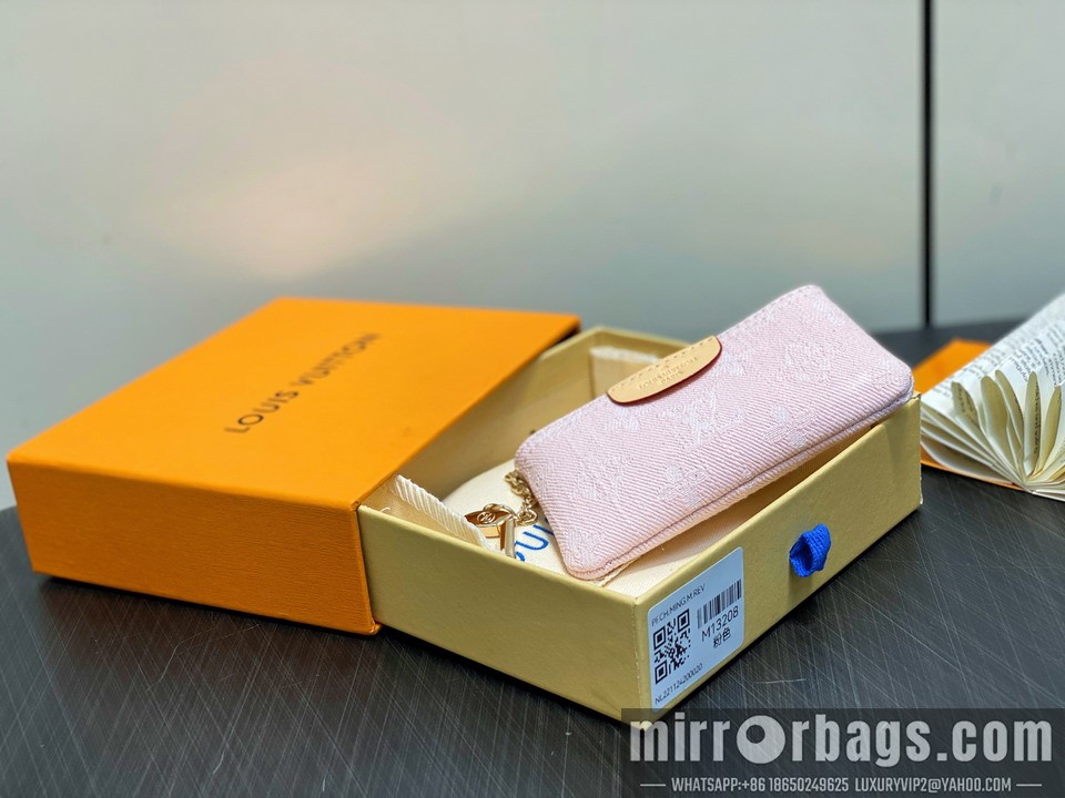 LV Bags M13208 12x7x1.5cm gf