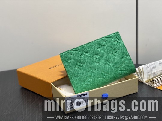 LV Bags Multiple M25988 10x14x2.5cm gf