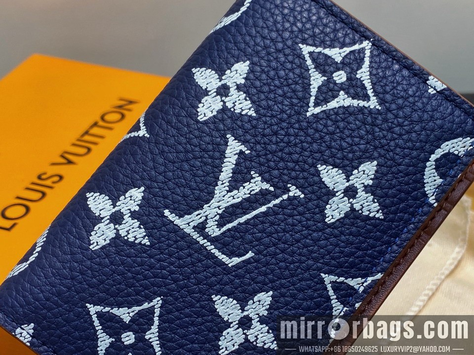 LV Bags M26072 11.1x1x7.5cm gf5