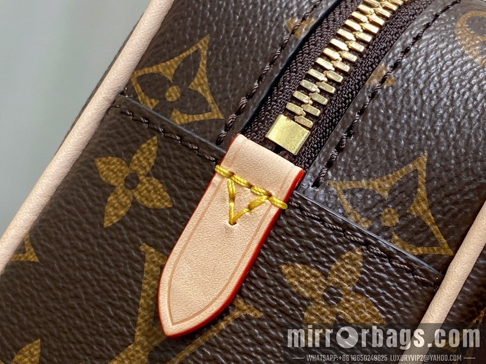 LV Bags Cité Lt M47031 11.5x6.5x26cm gf